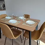 Apartment Elegant 1-bedroom In St St Constantine And Helena, Free Parking