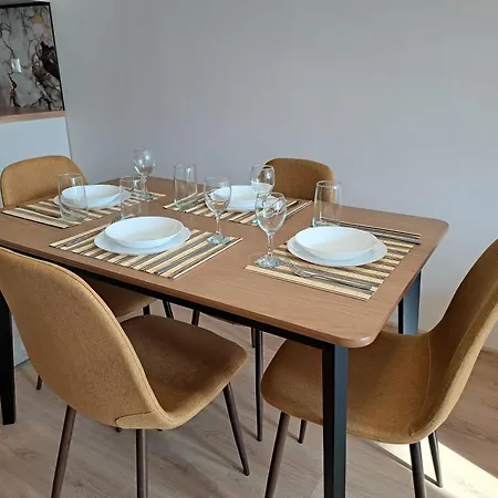 Lejlighed Elegant 1-bedroom In St St Constantine And Helena, Free Parking